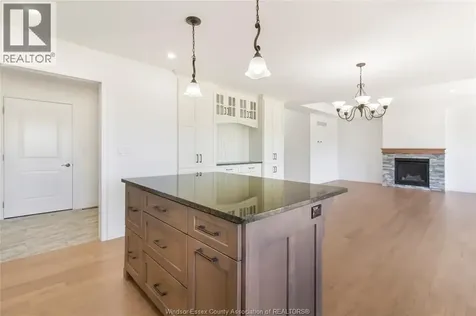 12175 Ducharme Lane Mcgregor ON N0R 1J0