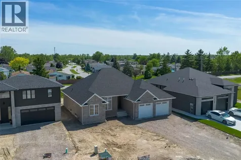 12175 Ducharme Lane Mcgregor ON N0R 1J0