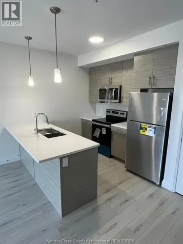 4785 Walker Road Windsor ON N9G 0E3
