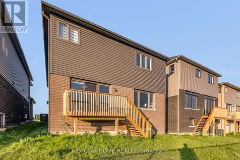 330 Gillespie Drive Brantford ON N3T 0X1