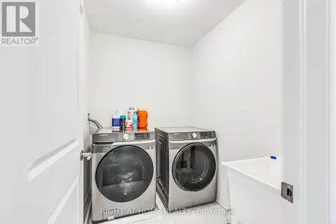 330 Gillespie Drive Brantford ON N3T 0X1