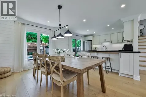 2478 Cavendish Drive Burlington ON L7P 3T9