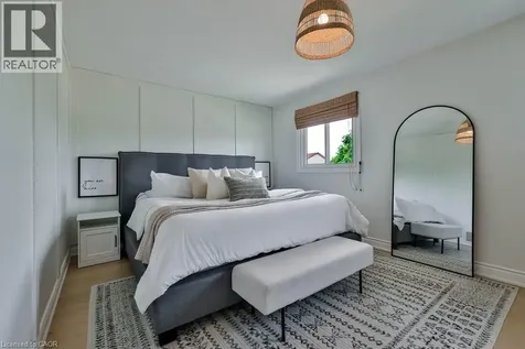 2478 Cavendish Drive Burlington ON L7P 3T9