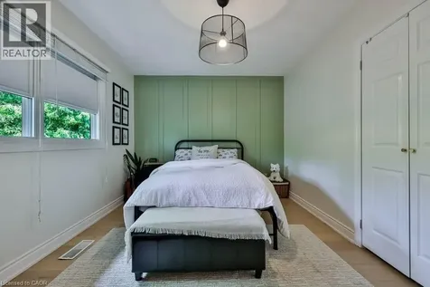 2478 Cavendish Drive Burlington ON L7P 3T9