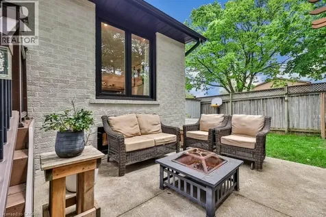 2478 Cavendish Drive Burlington ON L7P 3T9