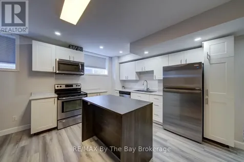 39 Gilpin Crescent Collingwood ON L9Y 0Z1