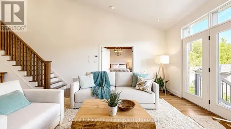 70 Plewes Drive Collingwood ON L9Y 3B7