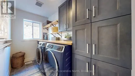 70 Plewes Drive Collingwood ON L9Y 3B7