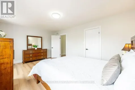 185 Highland Crescent Kitchener ON N2M 5P8