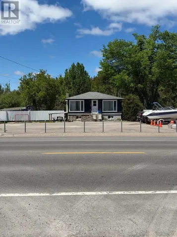 3171 Lakefield Road Selwyn ON K9J 6X5