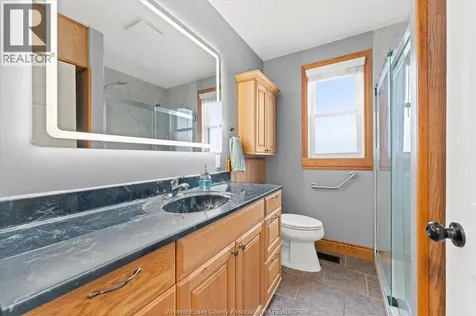 12374 Renaud Street Tecumseh ON N8N 1P6