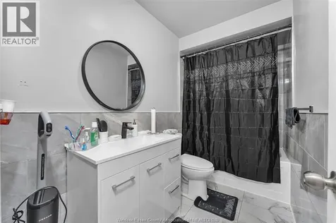 8245 Enfield Place Windsor ON N8S 4N2