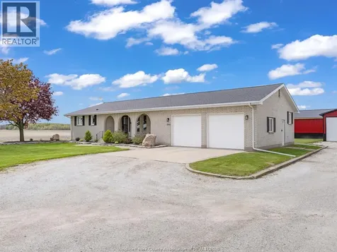 7045 County Rd 23 (arner Townline) Essex ON N8M 2X6