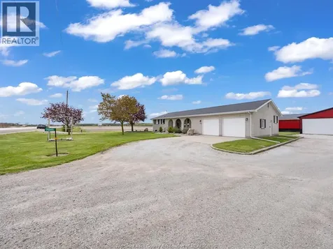 7045 County Rd 23 (arner Townline) Essex ON N8M 2X6