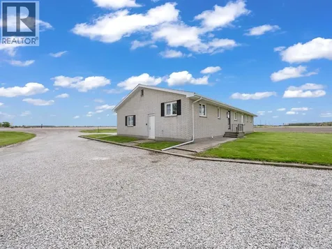 7045 County Rd 23 (arner Townline) Essex ON N8M 2X6