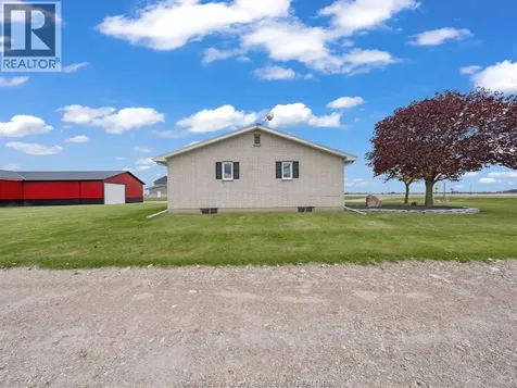 7045 County Rd 23 (arner Townline) Essex ON N8M 2X6