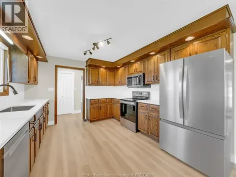 7045 County Rd 23 (arner Townline) Essex ON N8M 2X6