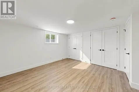 655 O'connor Drive Toronto (east York) ON M4C 3A8