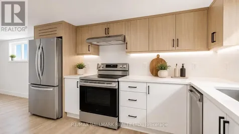655 O'connor Drive Toronto (east York) ON M4C 3A8