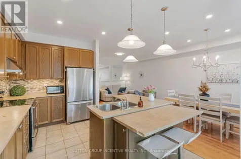 119 Thatcher Crescent East Gwillimbury ON L9N 0B9