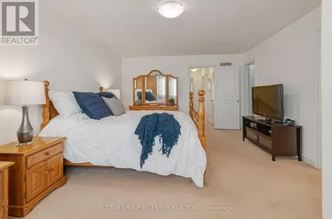 119 Thatcher Crescent East Gwillimbury ON L9N 0B9