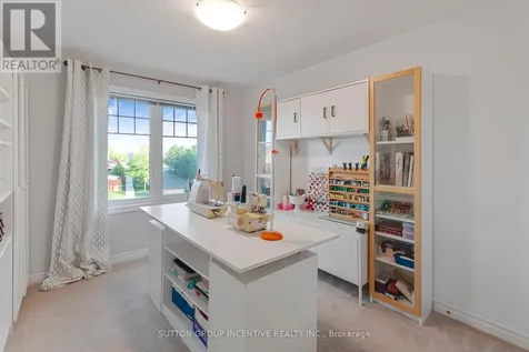 119 Thatcher Crescent East Gwillimbury ON L9N 0B9