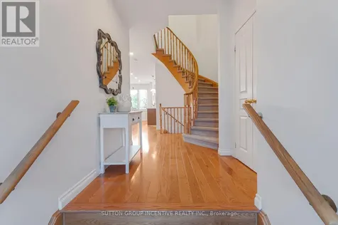 119 Thatcher Crescent East Gwillimbury ON L9N 0B9