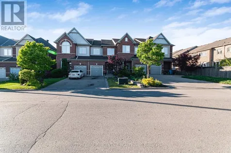 119 Thatcher Crescent East Gwillimbury ON L9N 0B9