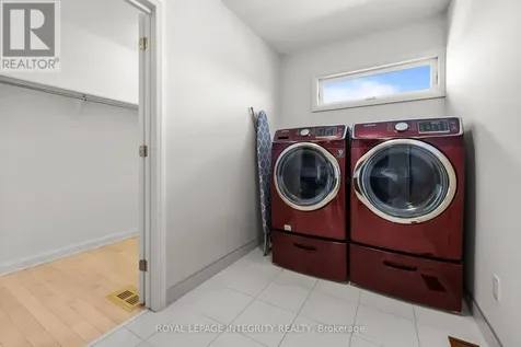 143 Stonemeadow Drive Ottawa ON K2M 0G9