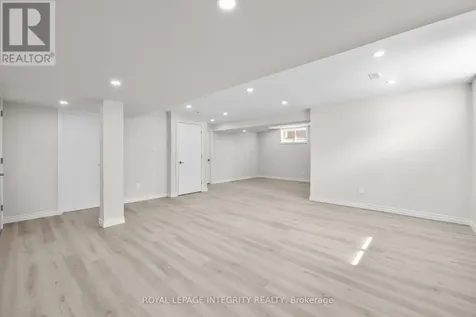 143 Stonemeadow Drive Ottawa ON K2M 0G9