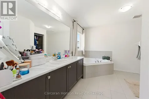 9 Price Street Brant (paris) ON N3T 0R3