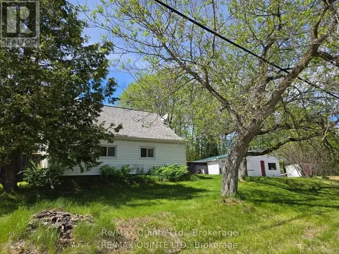 112959 Highway 7 Highway Addington Highlands ON K0H 1Z0