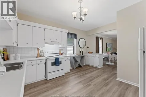 663 Brock Street Windsor ON N9C 2T1