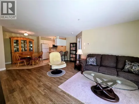 1655 Grand Marais Windsor ON N8E 4W4