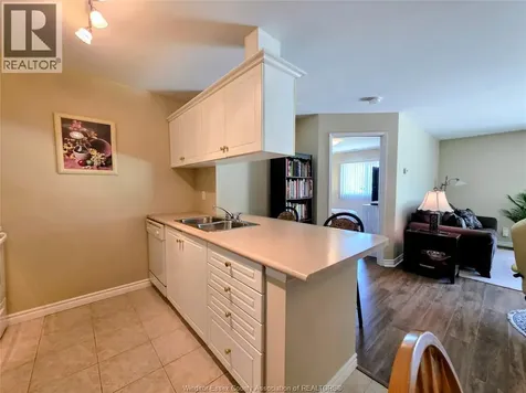 1655 Grand Marais Windsor ON N8E 4W4