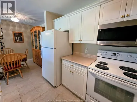 1655 Grand Marais Windsor ON N8E 4W4