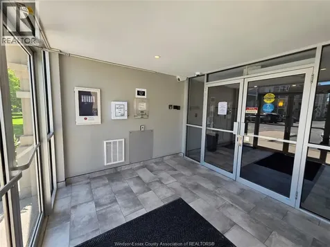 1655 Grand Marais Windsor ON N8E 4W4