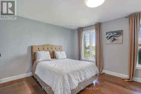 768 Dewhurst Avenue Cornwall ON K6J 5H4