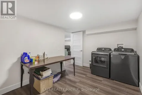 768 Dewhurst Avenue Cornwall ON K6J 5H4