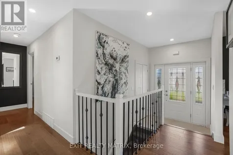 768 Dewhurst Avenue Cornwall ON K6J 5H4