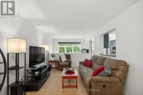 115 Cedardown Private Ottawa ON K2J 0W2