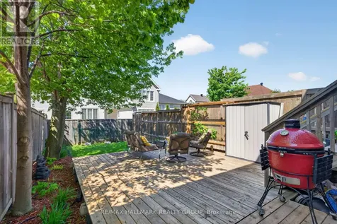 115 Cedardown Private Ottawa ON K2J 0W2