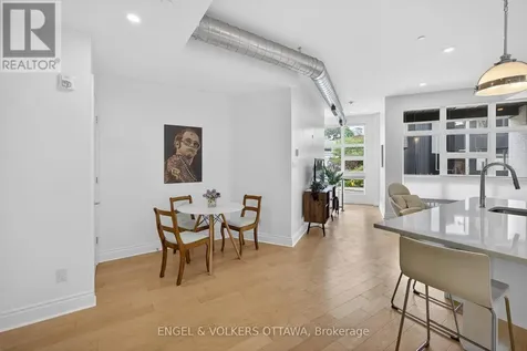101 Pinhey Street Ottawa ON K1Y 1V9
