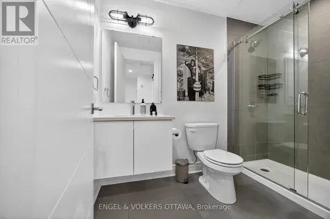 101 Pinhey Street Ottawa ON K1Y 1V9