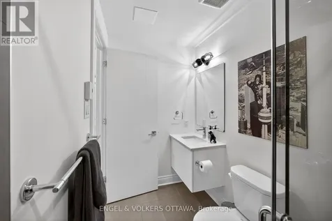 101 Pinhey Street Ottawa ON K1Y 1V9
