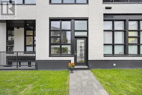 101 Pinhey Street Ottawa ON K1Y 1V9