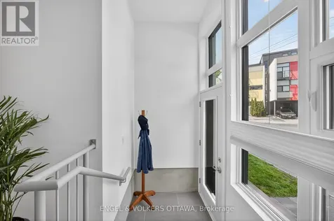 101 Pinhey Street Ottawa ON K1Y 1V9