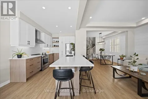 355 Crossway Terrace Ottawa ON K2S 2Z3