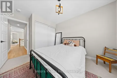 355 Crossway Terrace Ottawa ON K2S 2Z3