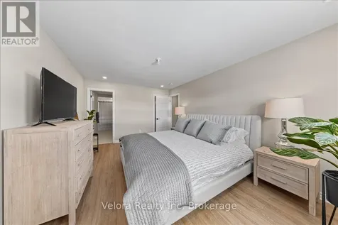 355 Crossway Terrace Ottawa ON K2S 2Z3